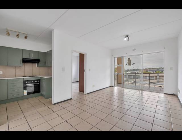 1 BEDROOM APARTMENT FOR SALE IN FERNDALE